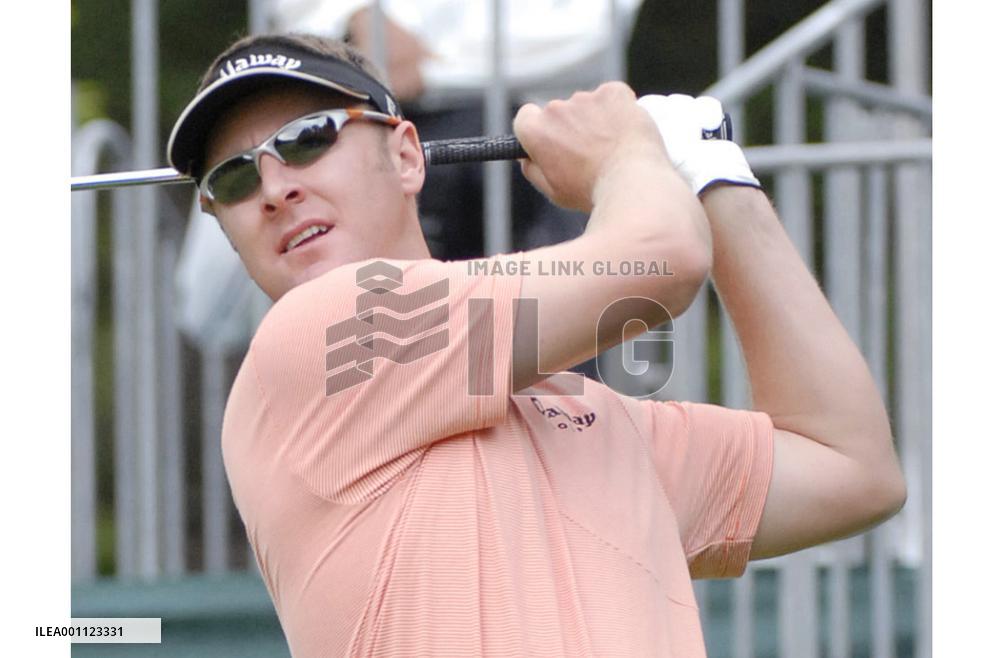 Jones takes 1st-round lead at Mizuno Open Yomiuri Classic
