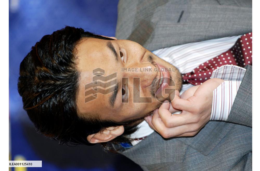 Retired Japan soccer star Nakata meets press