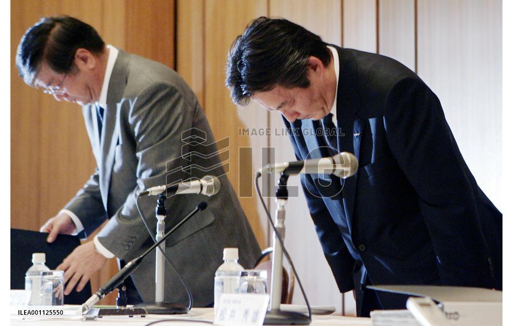 Sanyo corrects earnings for past 7 years