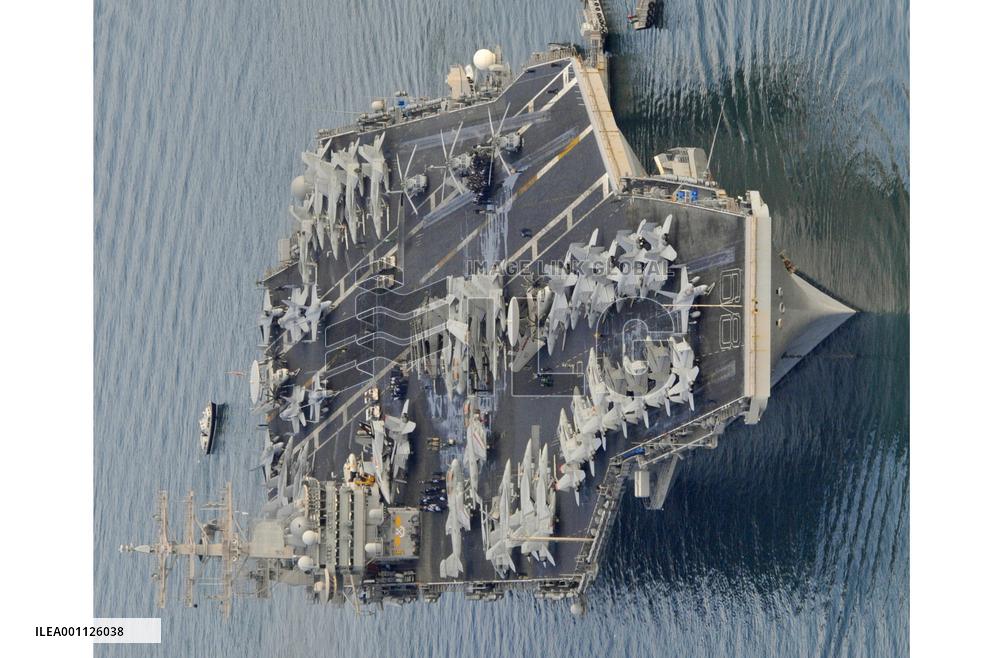 U.S. warship Nimitz visits Sasebo