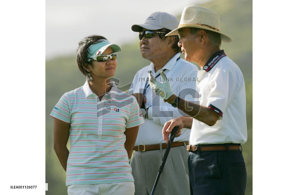 Miyazato and Ueda at SBS Open