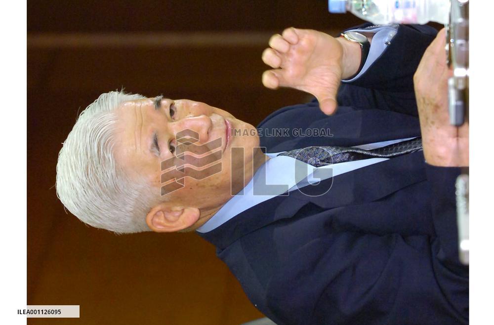 Fukui points to need for monetary steering amid global turmoil
