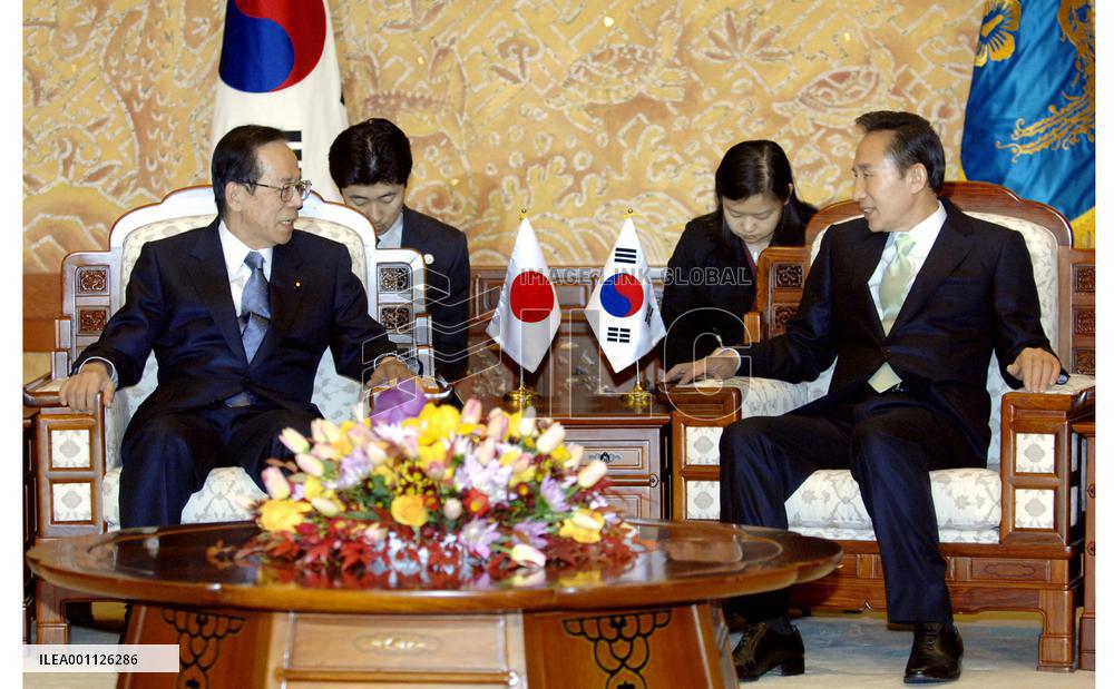 Fukuda, Lee agree to resume top reciprocal visits, seek FTA
