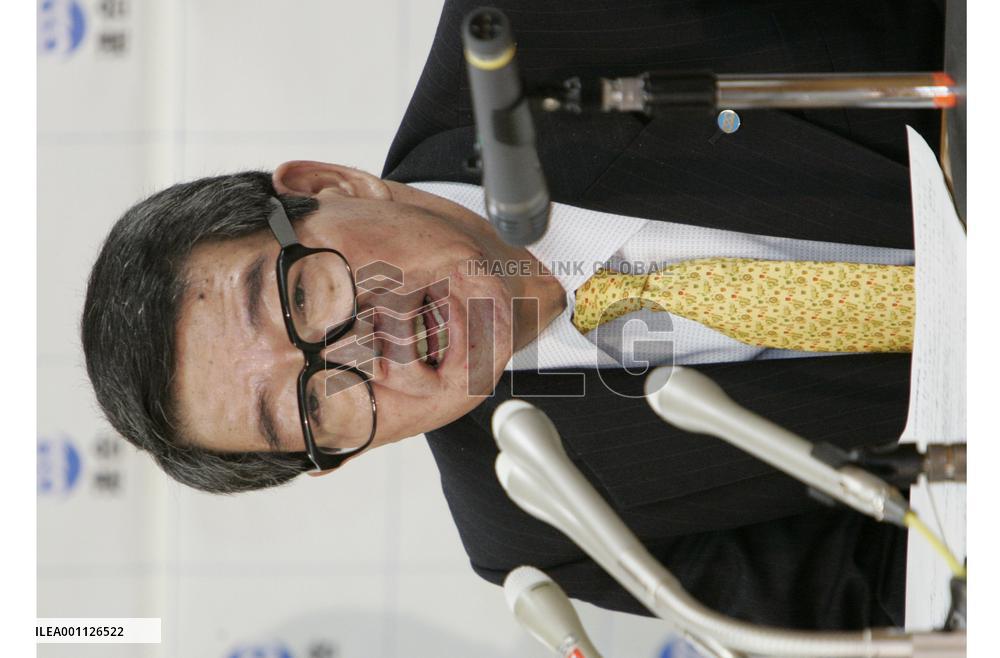 Car, electronics makers offer wage hikes for 3rd straight year