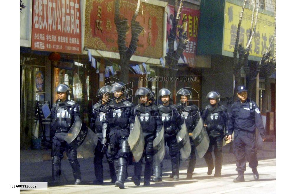 Military on patrol in Tibetan autonomous region in Qinghai