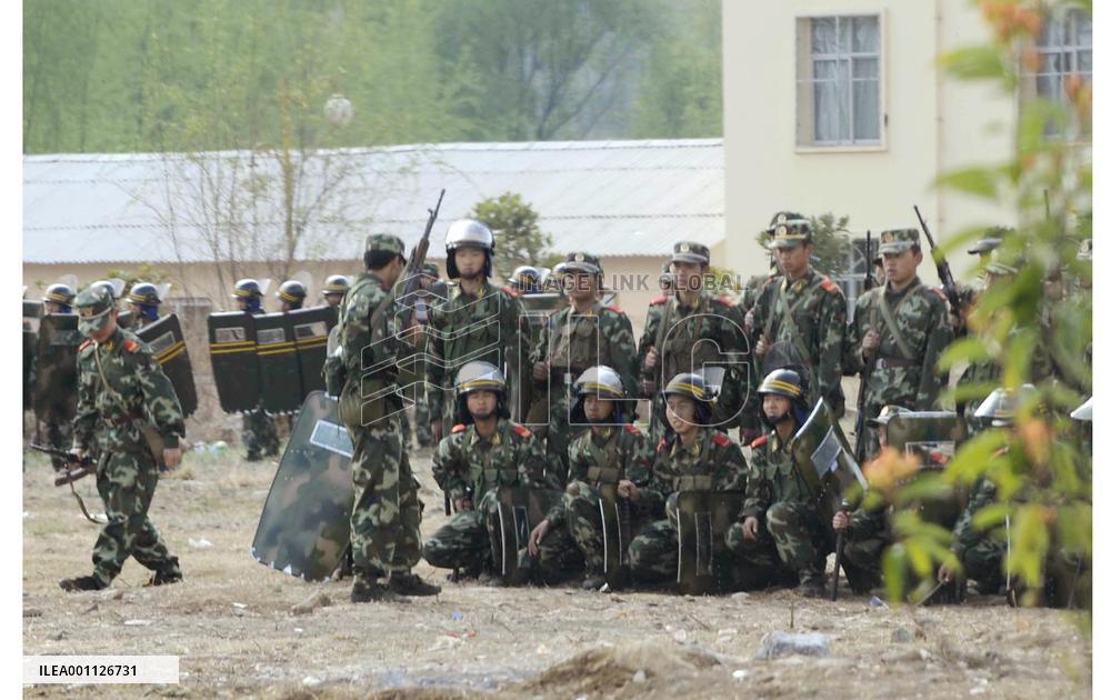 Riot police seen training in ethnic Tibetan area of China