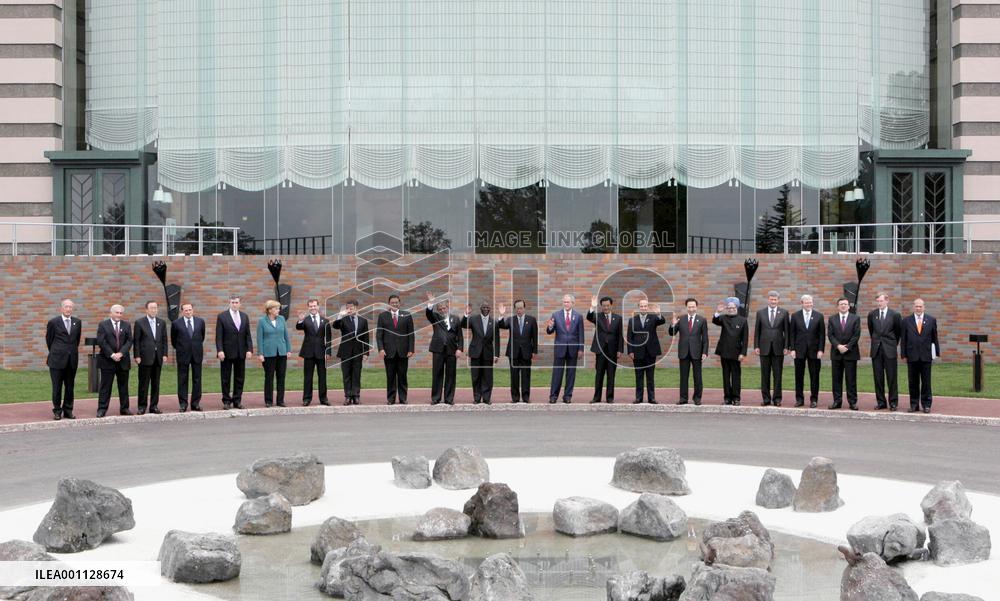 16 major CO2 emitters end meeting in Hokkaido