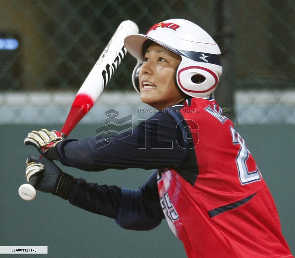 Japan-Australia softball preliminary in Olympics