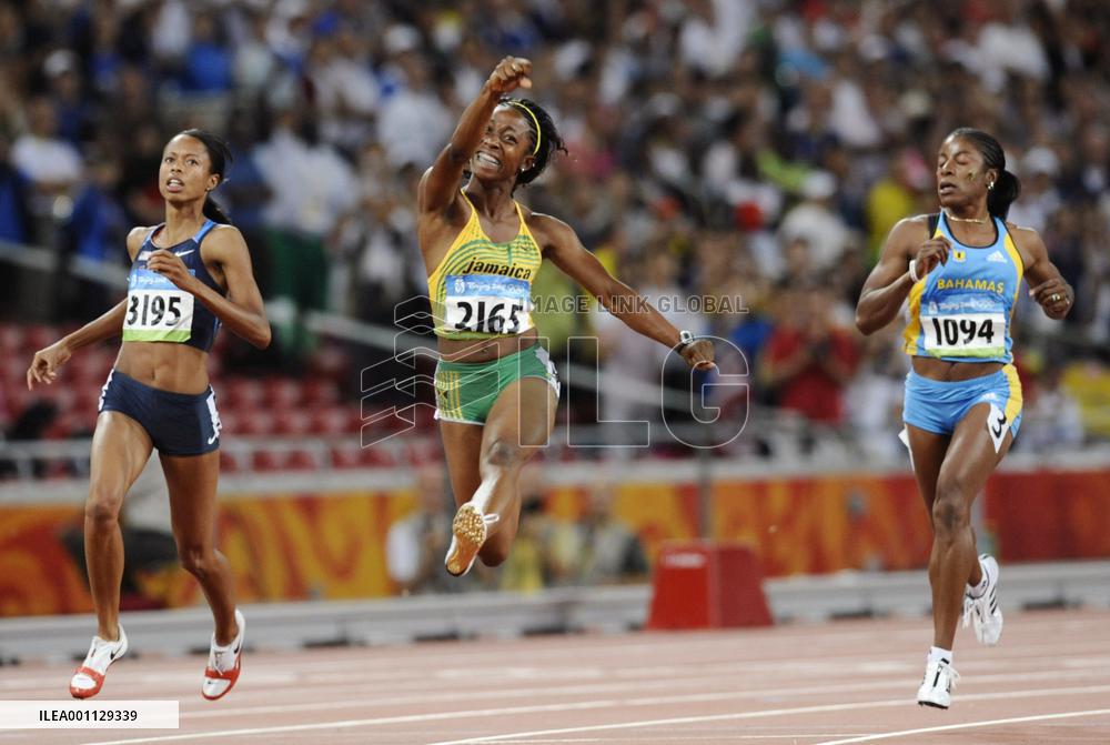Jamaica's Fraser wins women's 100-meter at Beijing Olympics