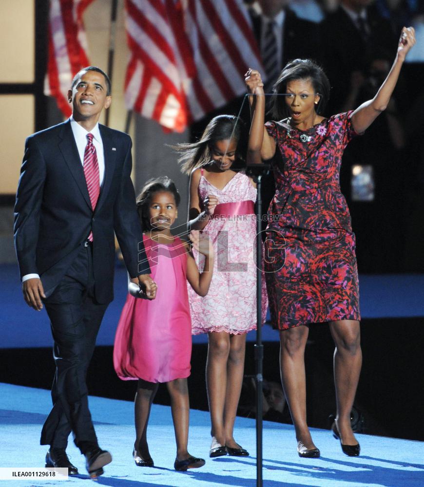 Obama vows to bring change, end Bush's 'failed policies'