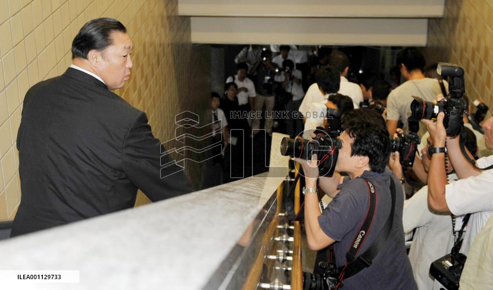 Japan Sumo Association Chairman Kitanoumi resigns