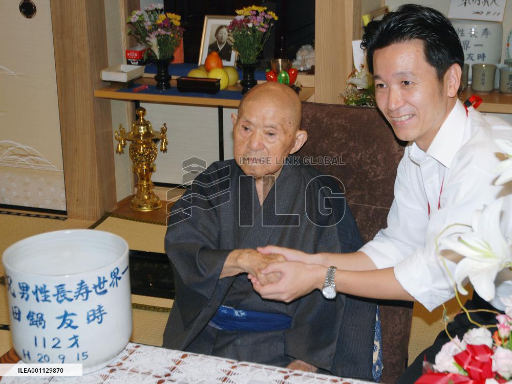 World's oldest man celebrates 113th birthday