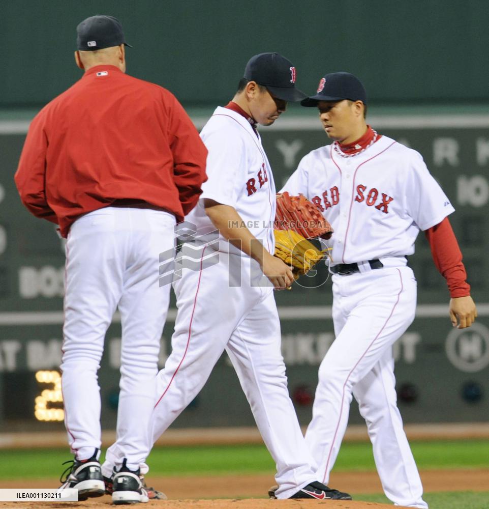 Red Sox beat Rays 8-7 in Game 5 in AL Championship Series