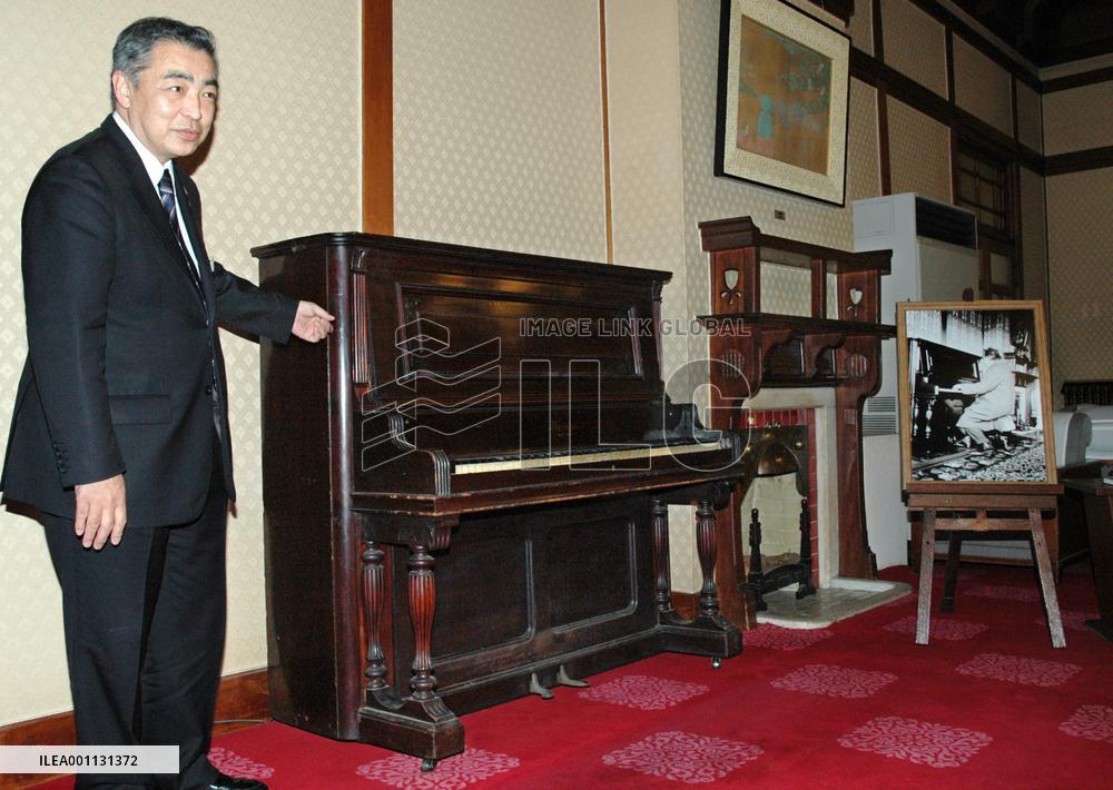 Old piano played by Einstein returns to Japan's Nara hotel