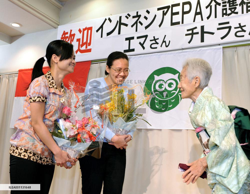 1st group of foreign caregivers start working in Japan