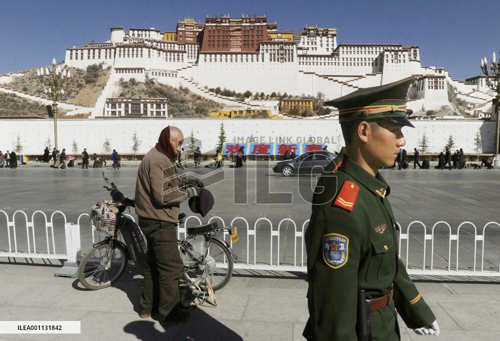 Foreign media allowed into Tibet ahead of rioting anniversary