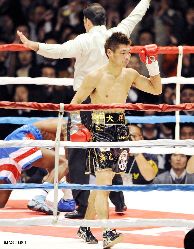 WBC champ Hasegawa defends 8th title with KO of Malinga