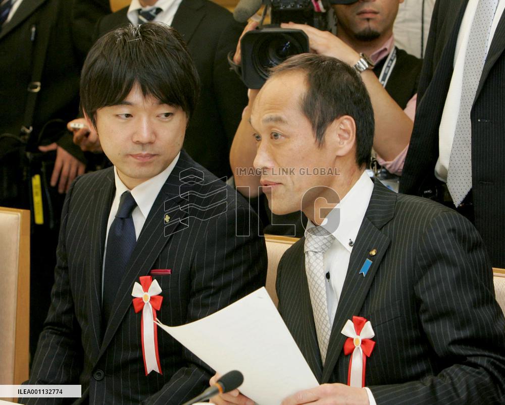 2 popular governors advise Aso on ways to revive economy