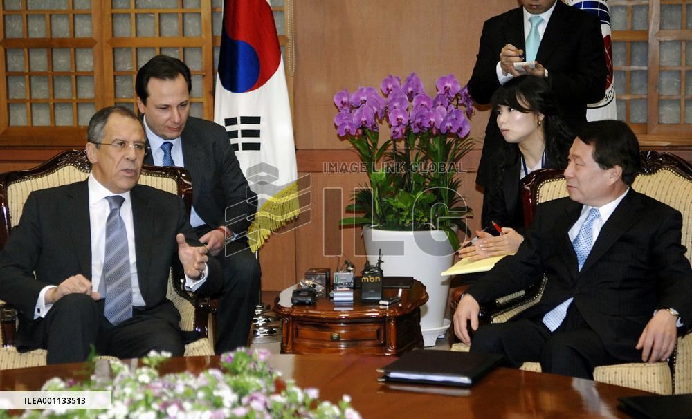S. Korea, Russia voice misgivings over North leaving talks