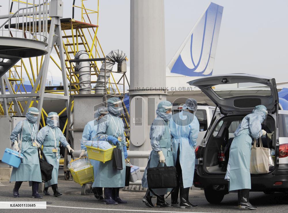 Gov't stepping up alert for new flu outbreak in Japan