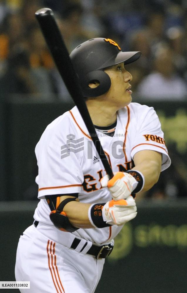 Giants beat Dragons 10-4