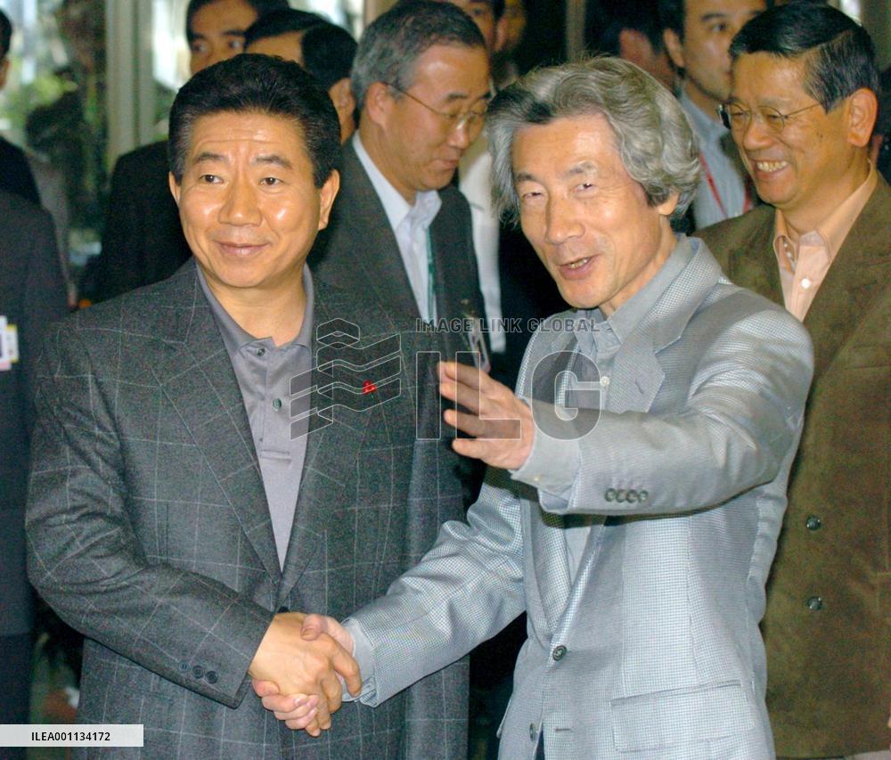 Ex-S. Korean President Roh dead, left suicide note