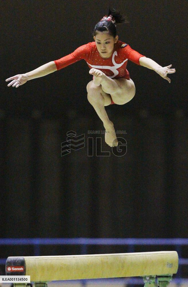 Shintake competes at NHK Cup