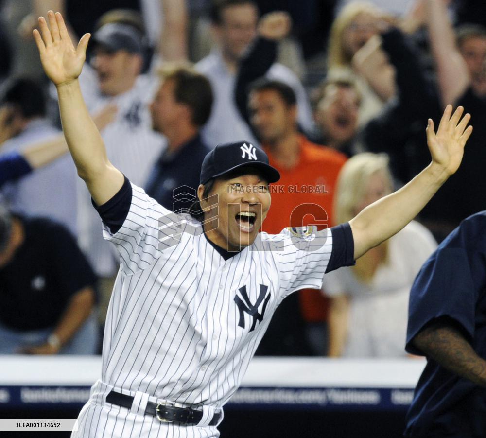 H. Matsui hits birthday homer as Yankees beat Mets