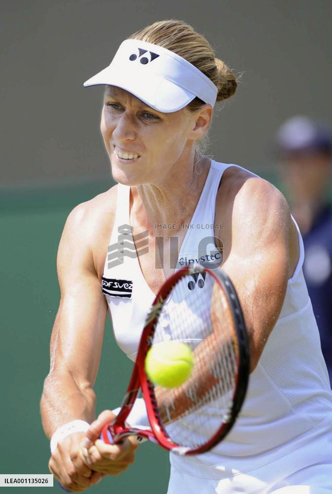 Russia's Dementieva advances to quarterfinals at Wimbledon tennis