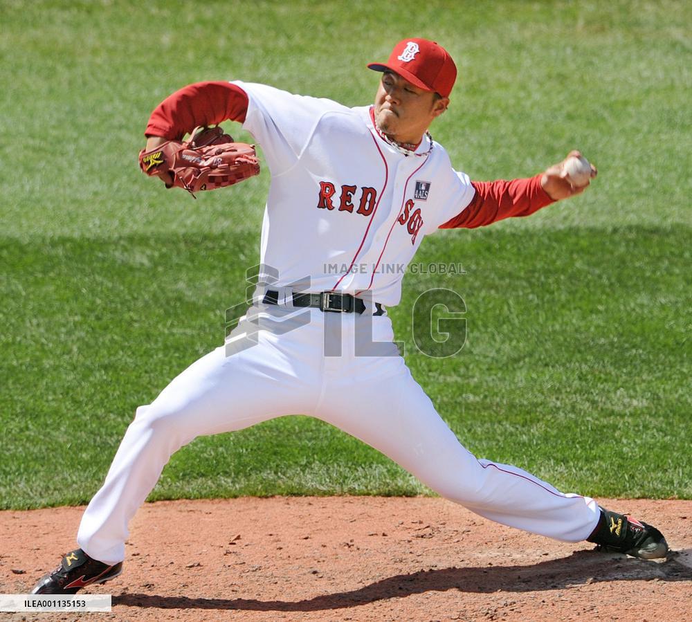 Red Sox Okajima throws perfect 8th inning