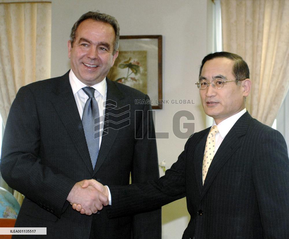 S. Korea, U.S. agree to efforts to get N. Korea back to 6-way talks