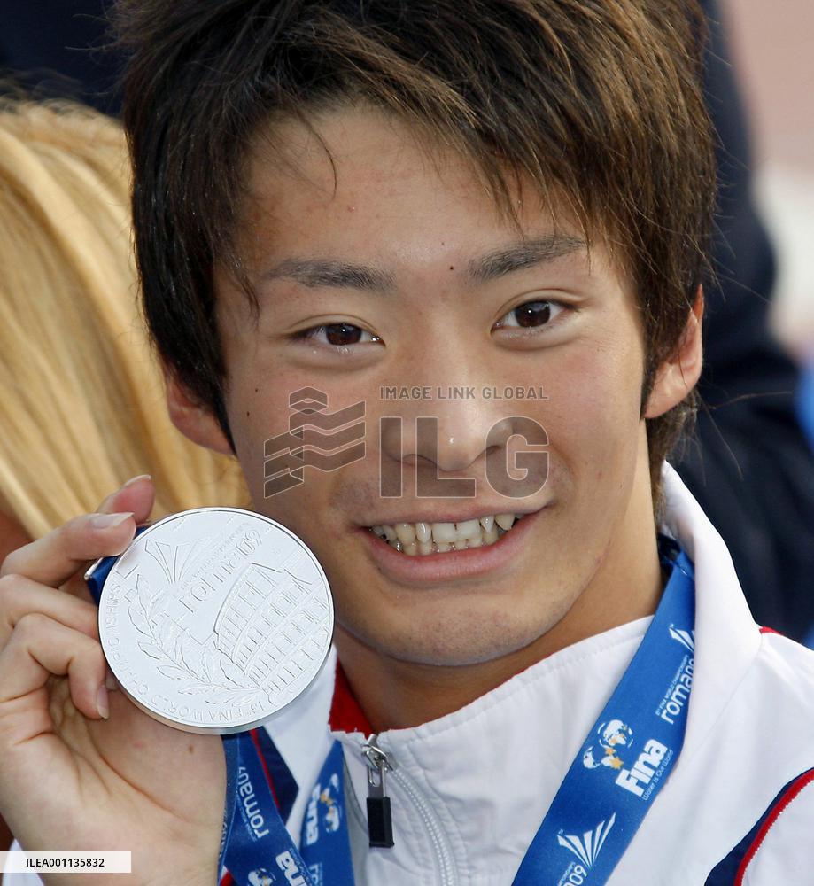 Irie takes silver in 200 backstroke at worlds