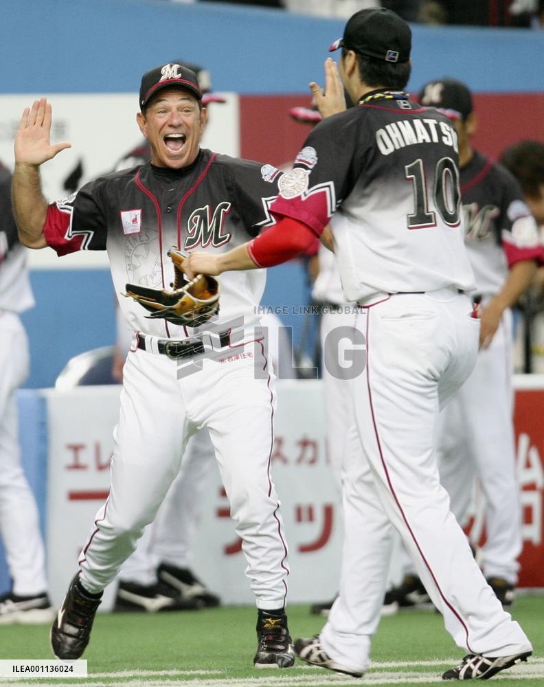 Lotte beats Buffaloes 3-2