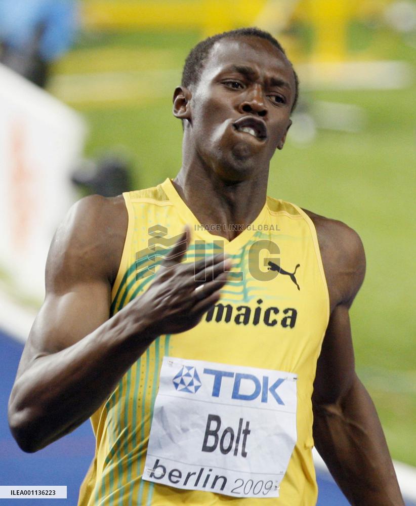 Bolt rewrites world record for men's 100m at world c'ships