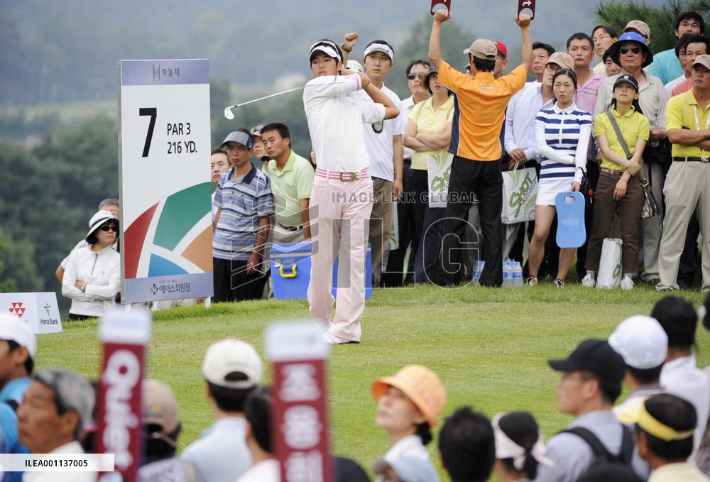 Ishikawa loses further ground at Korea Open