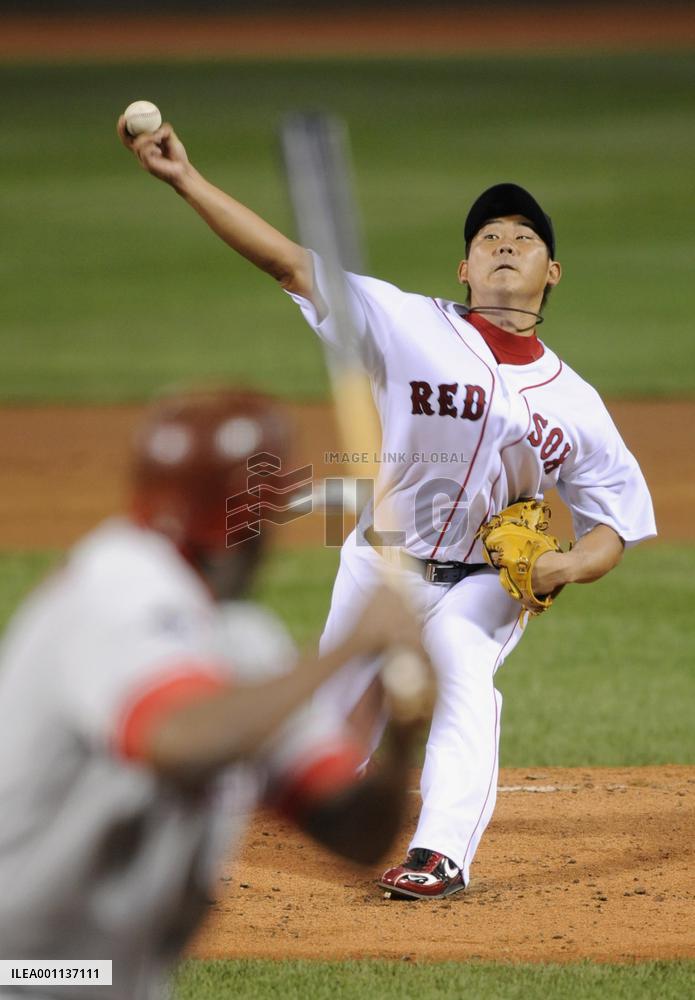 Red Sox's Matsuzaka pitches six shutout innings against Angels