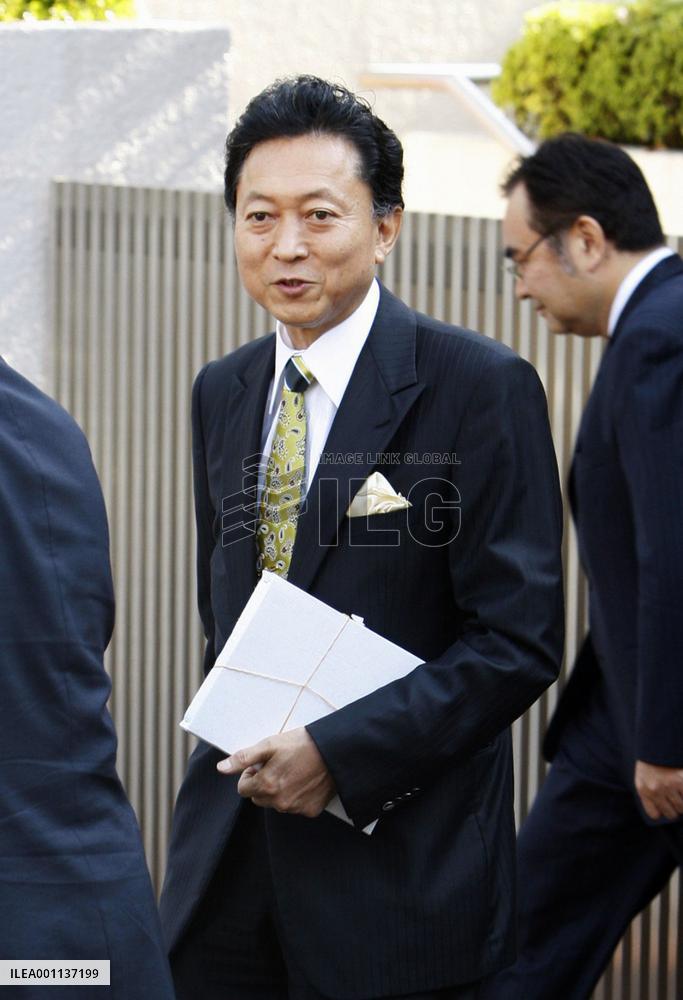 New PM Hatoyama leaves home for work