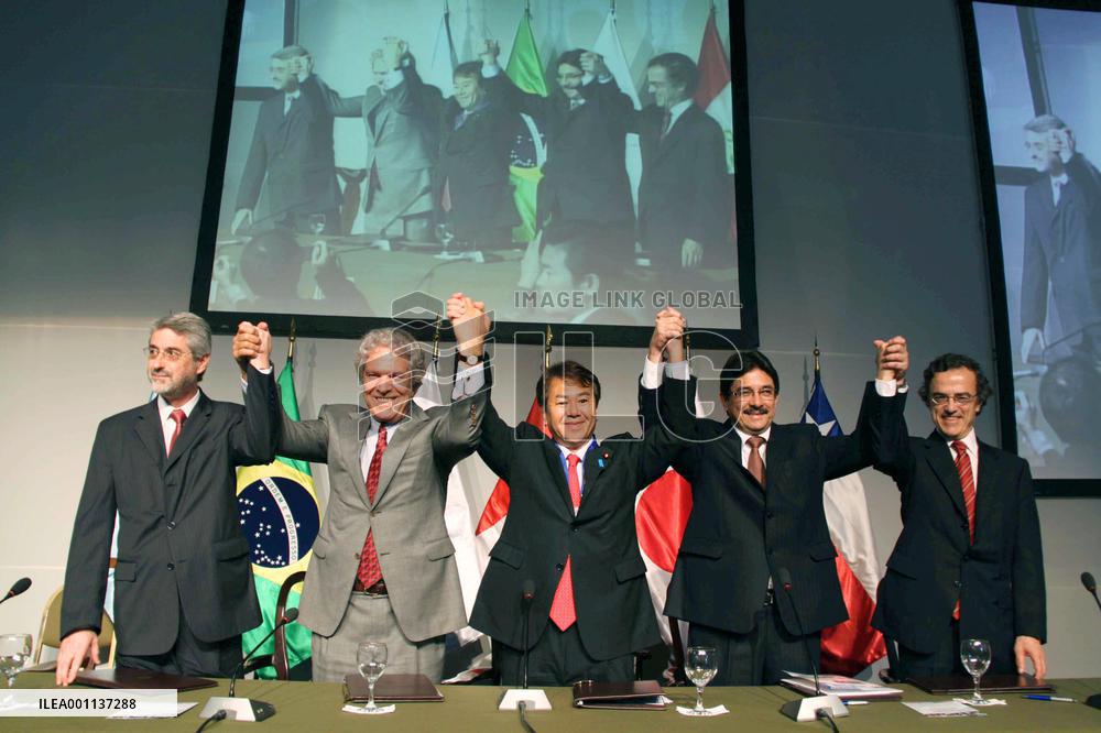 Confab held in Lima to promote Japanese digital TV standard