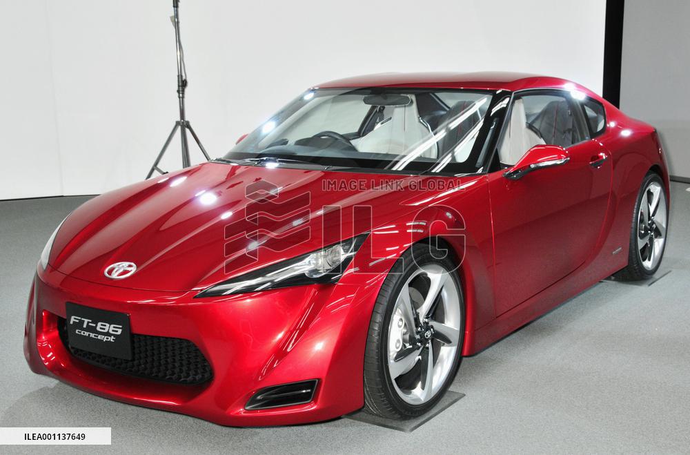 Toyota to display sports car at Tokyo Motor Show