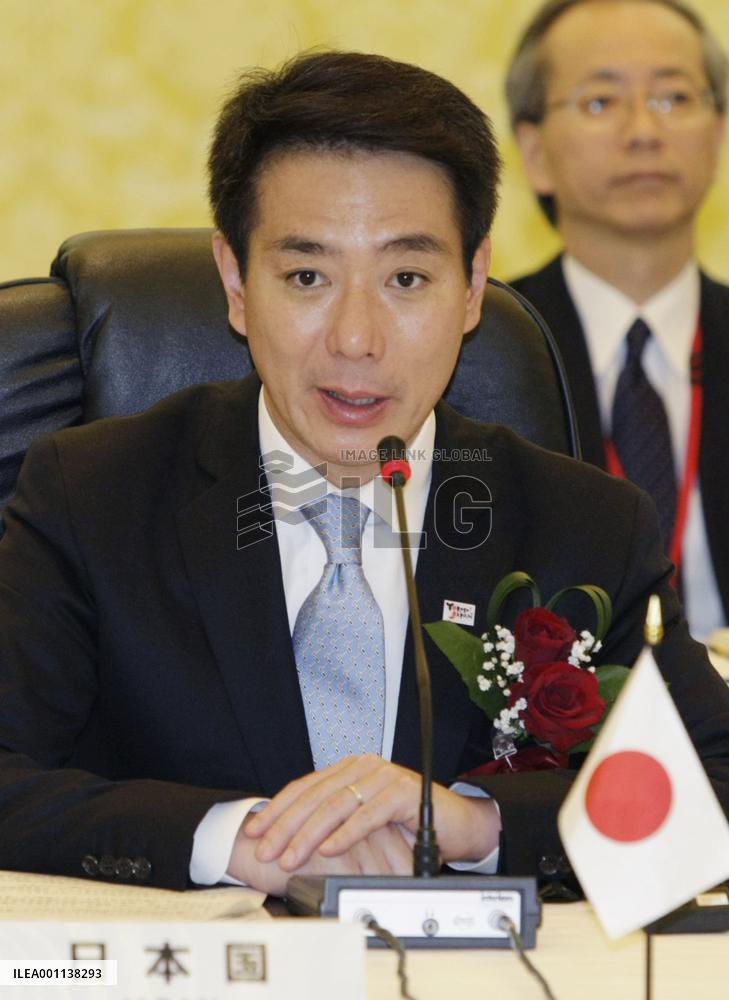 Japan, China, S. Korea hold disaster prevention talks