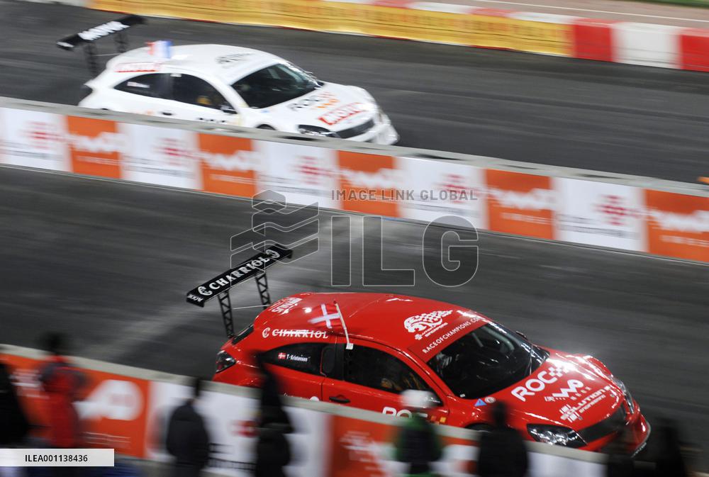 Beijing Olympic stadium turns into race circuit