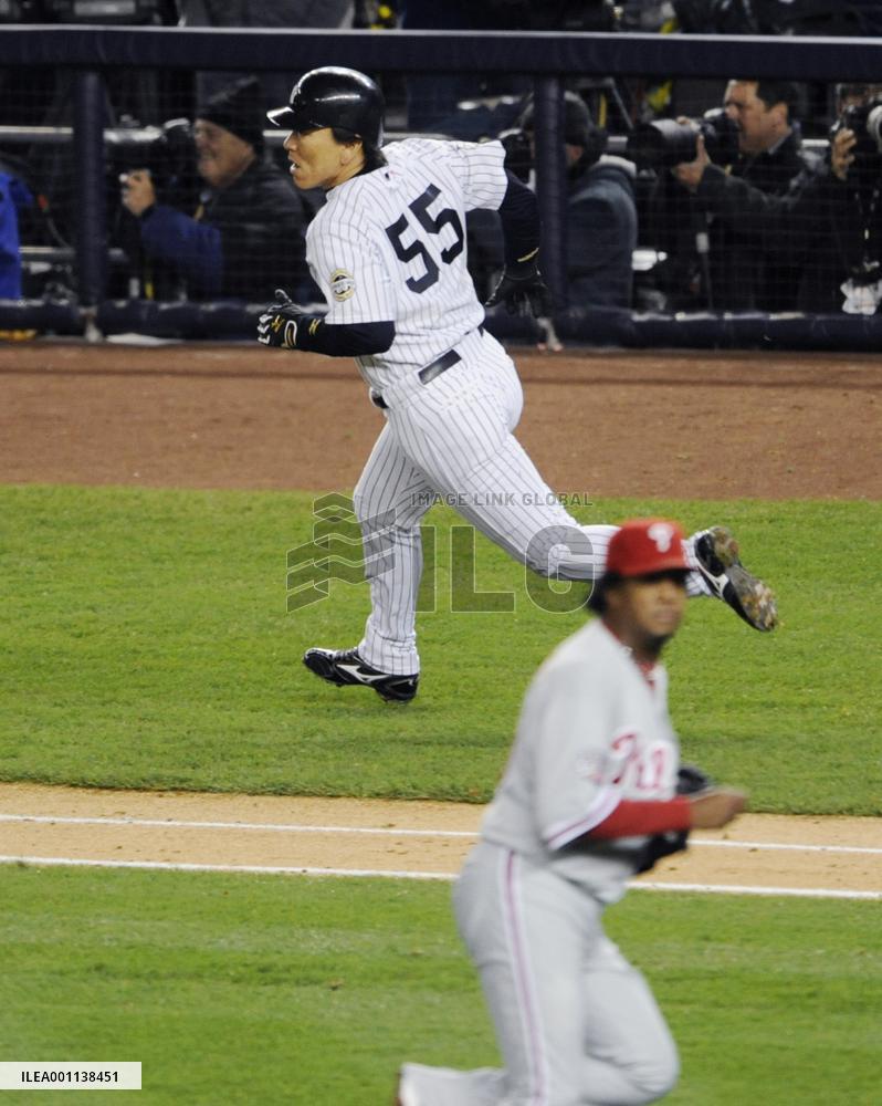 Yankees beat Phillies to win World Series