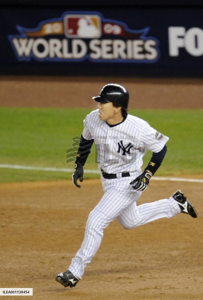 Yankees beat Phillies to win World Series