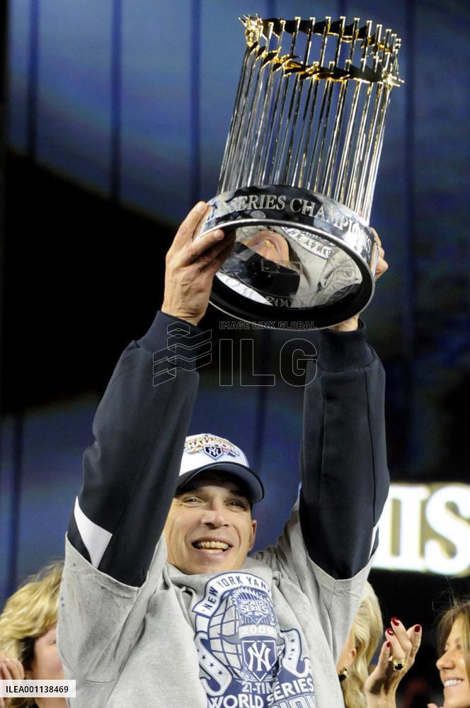 Yankees win World Series