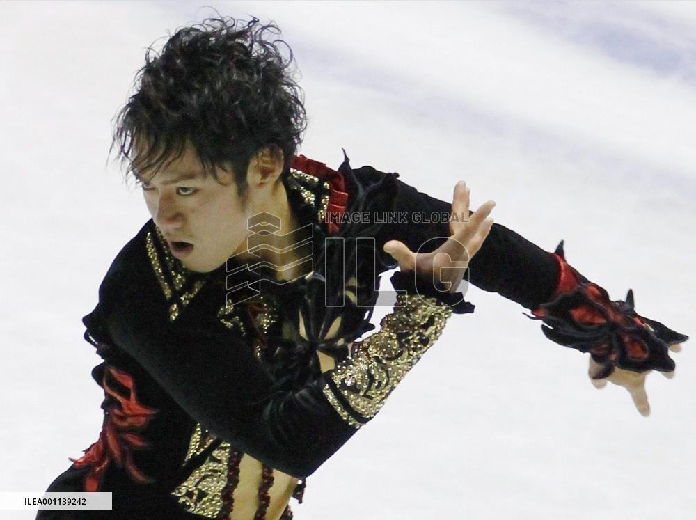 Takahashi top, Oda 3rd after SP at Grand Prix Final