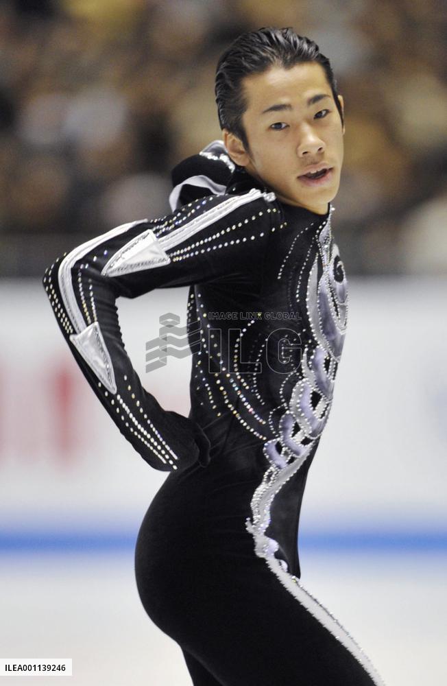 Takahashi top, Oda 3rd after SP at Grand Prix Final