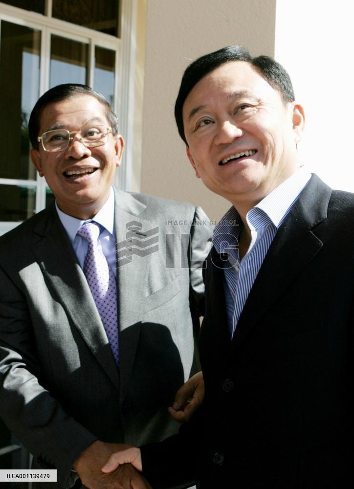 Thaksin, Hun Sen meet in Cambodia