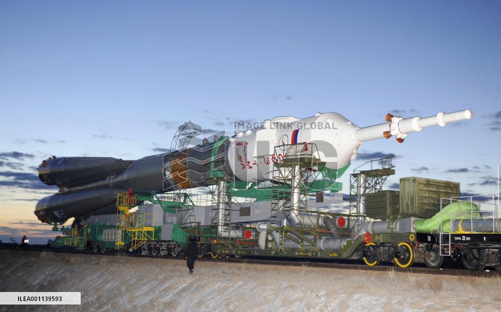 Russia rocket ready for trip to ISS