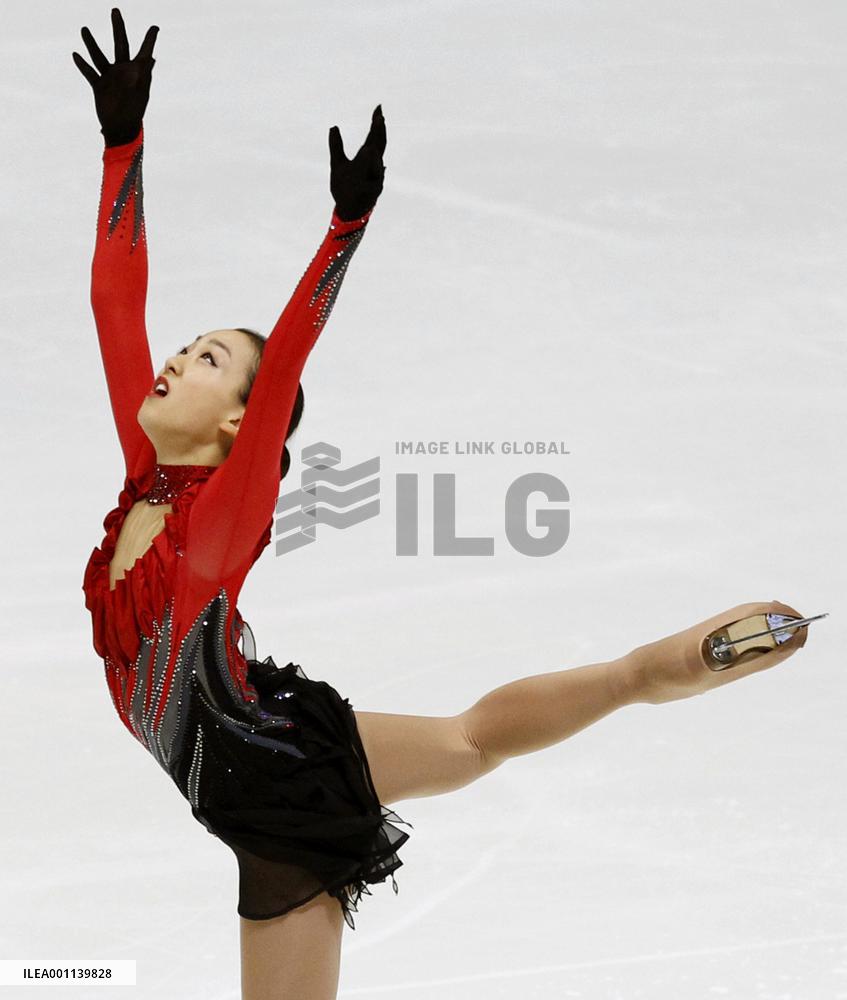 Asada wins Japan national figure skating championships