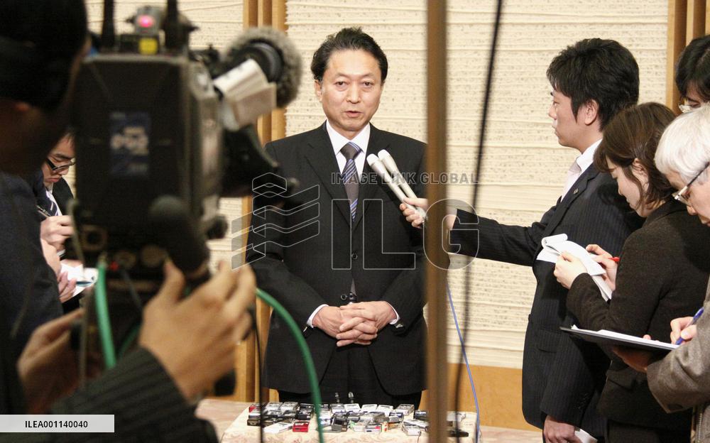 Fujii tells Hatoyama he wants to resign due to poor health